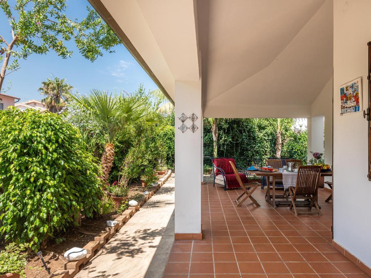 Bed and Breakfast Il Giardino Dell'Arte Capoterra Exterior foto